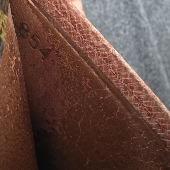 AUTHENTIC Vintage Louis Vuitton Men's Wallet - Picture 6 of 15